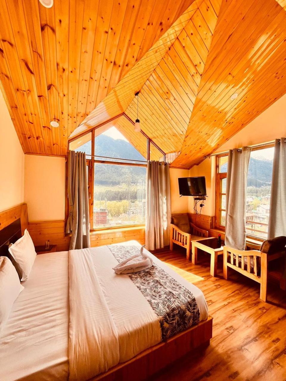 Hotel The Rohtang Chalet Manāli Zewnętrze zdjęcie