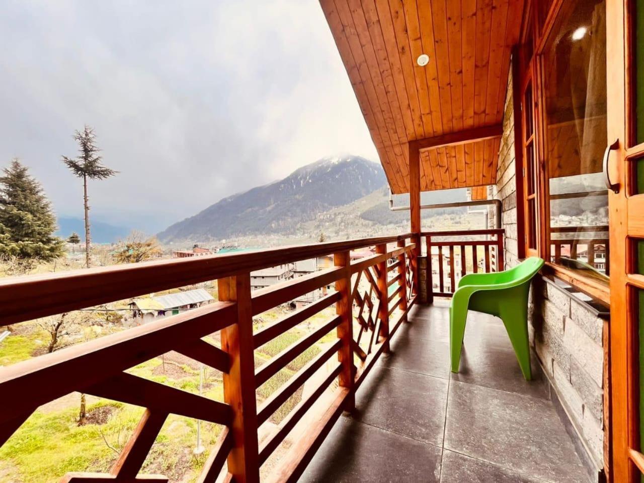 Hotel The Rohtang Chalet Manāli Zewnętrze zdjęcie